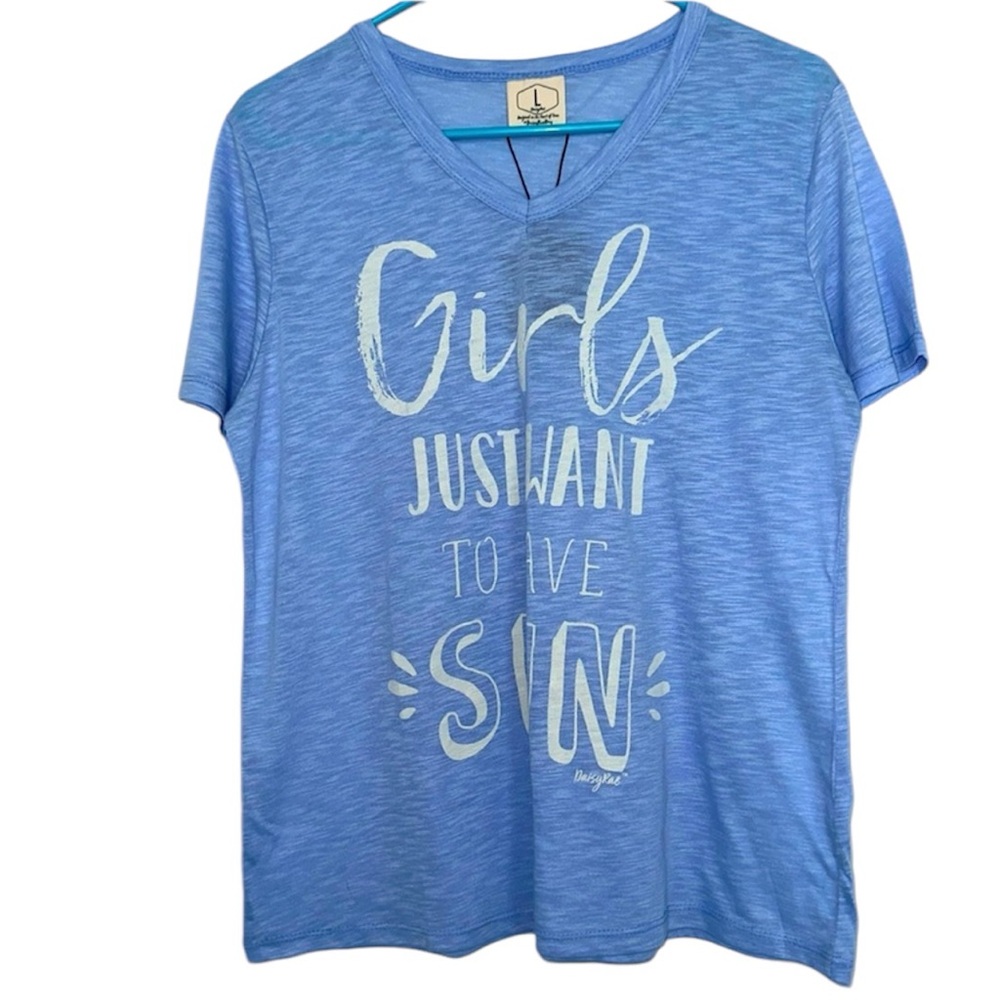Daisy Rae Everyday Tee Shirt - Picture 2 of 6
